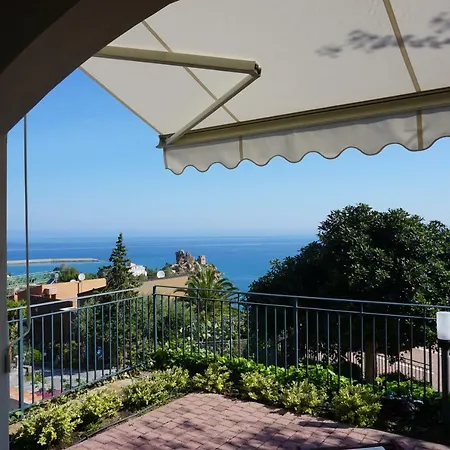 Destination - Your Best View تْشيفالو